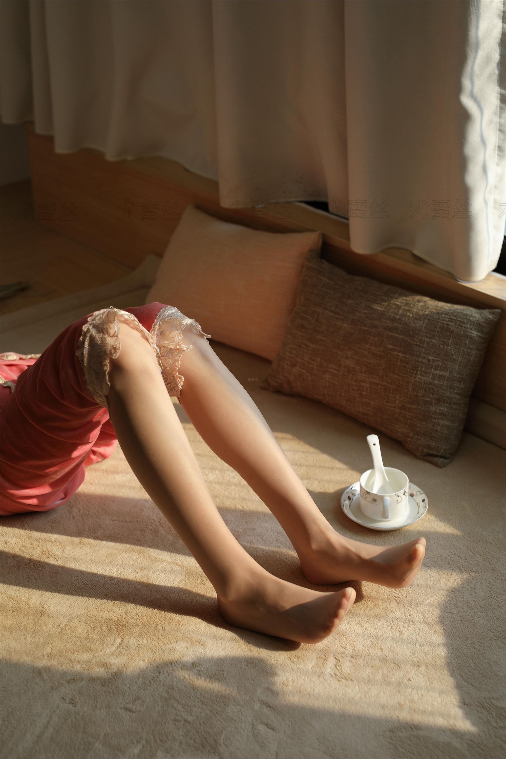 尤蜜丝 穿搭写真 NO.028